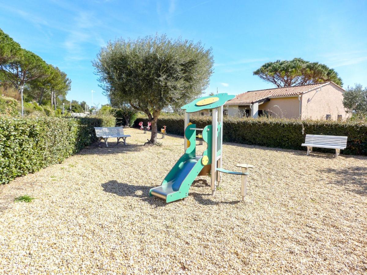 Apartment Le Domaine De La Gaillarde-15 By Interhome Les Issambres Esterno foto